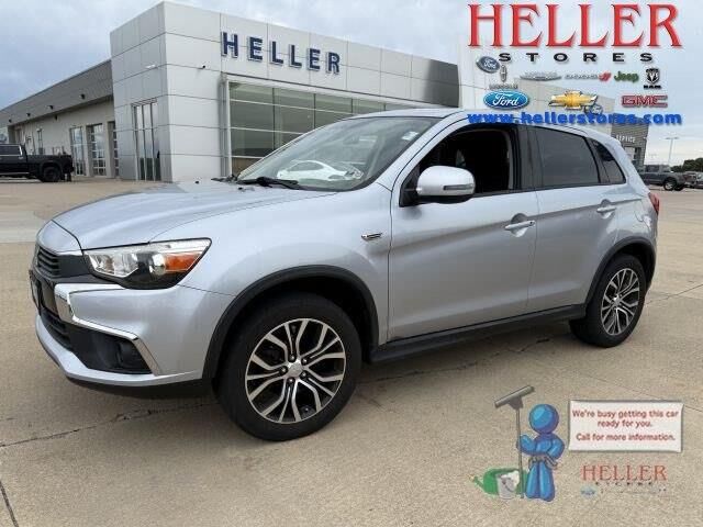 2017 Mitsubishi Outlander Sport LE — photo 1 of 2