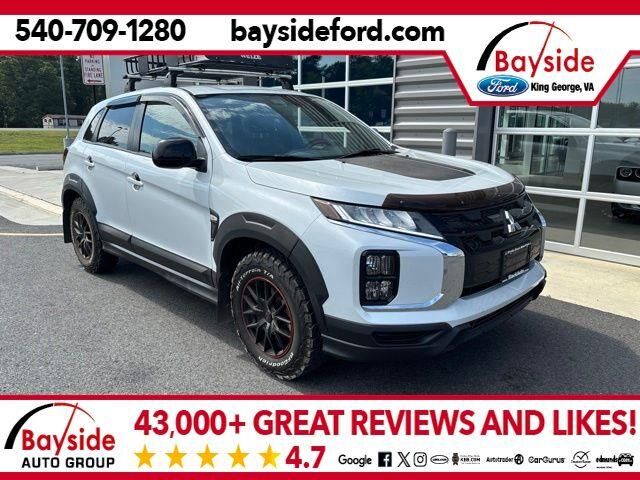 2024 Mitsubishi Outlander Sport S — photo 1 of 26