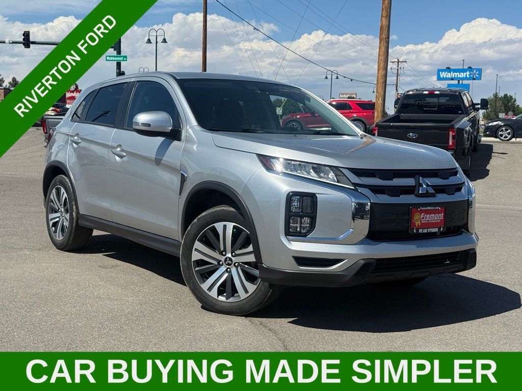 2024 Mitsubishi Outlander Sport 2.0 SE — photo 1 of 13