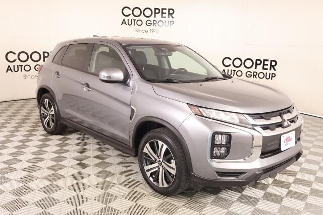 2025 Mitsubishi Outlander Sport S — photo 1 of 26