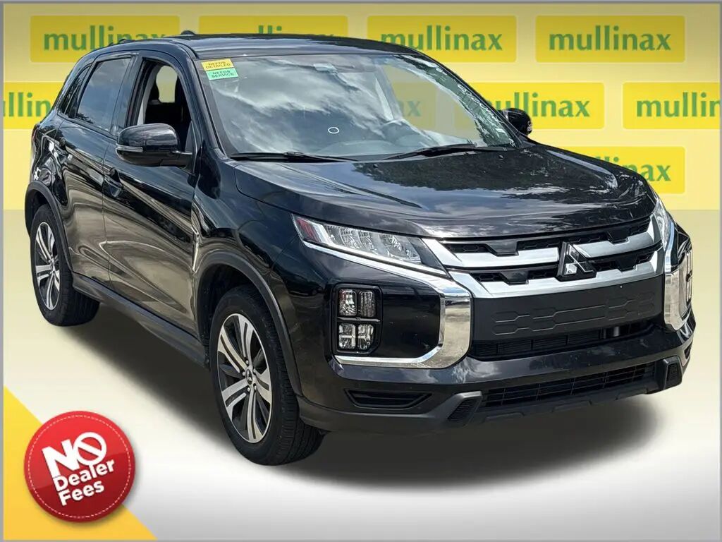 2024 Mitsubishi Outlander Sport S — photo 1 of 36