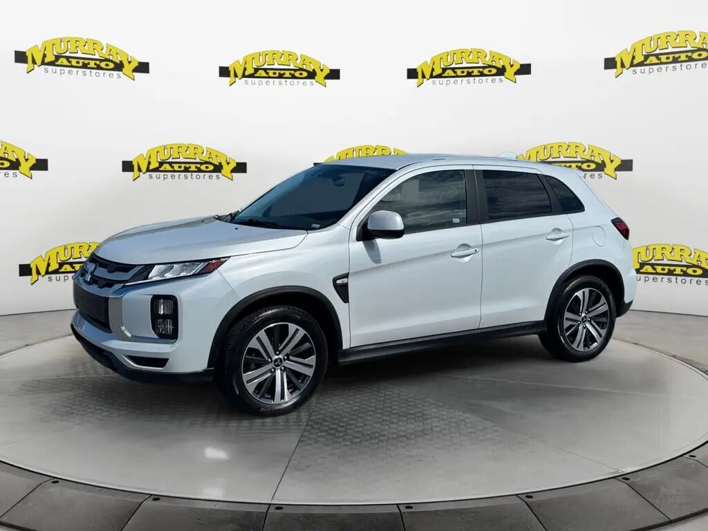 2024 Mitsubishi Outlander Sport S — photo 1 of 13
