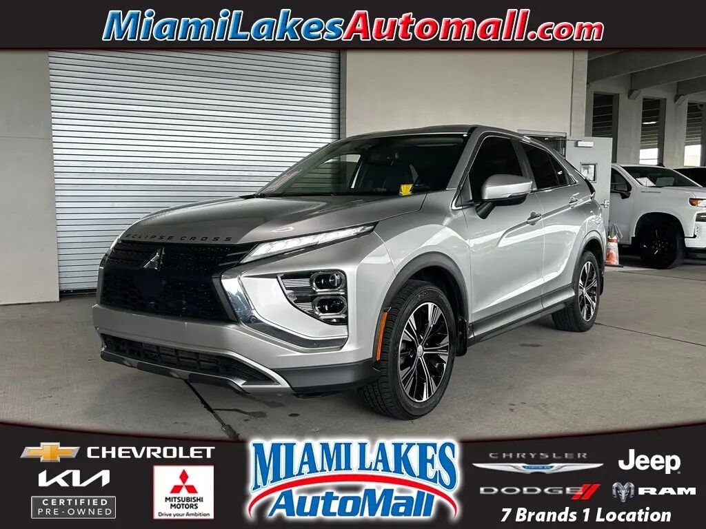 2022 Mitsubishi Eclipse Cross SE — photo 1 of 13