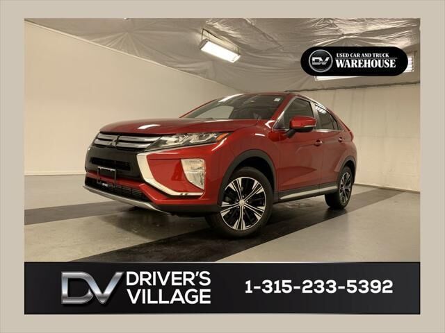 2020 Mitsubishi Eclipse Cross SE — photo 1 of 13