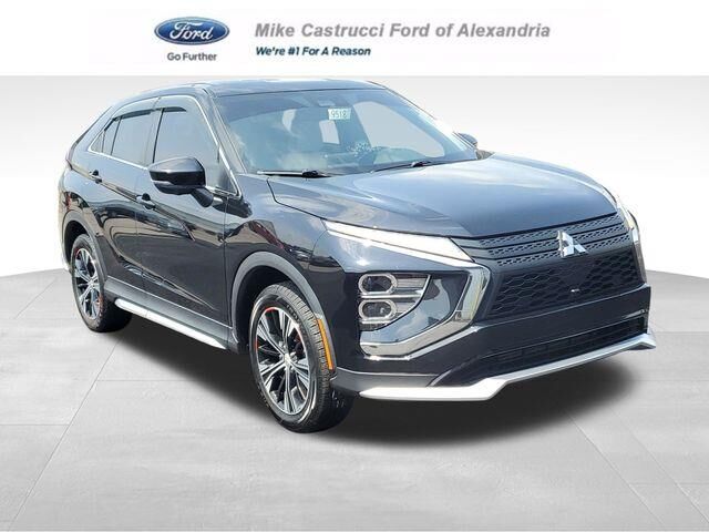 2022 Mitsubishi Eclipse Cross SE — photo 1 of 27