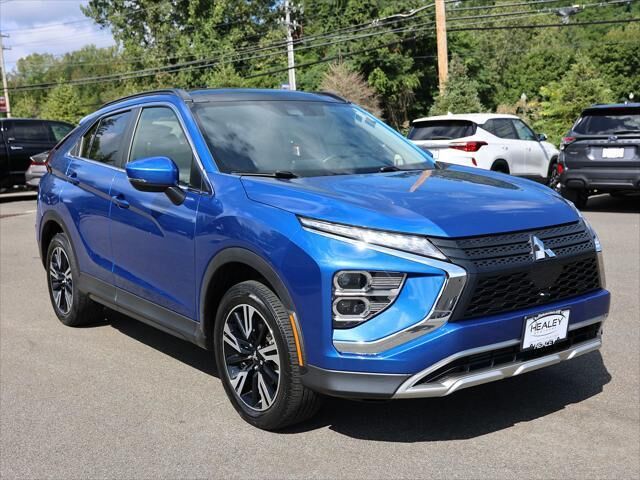 2024 Mitsubishi Eclipse Cross SE — photo 1 of 13