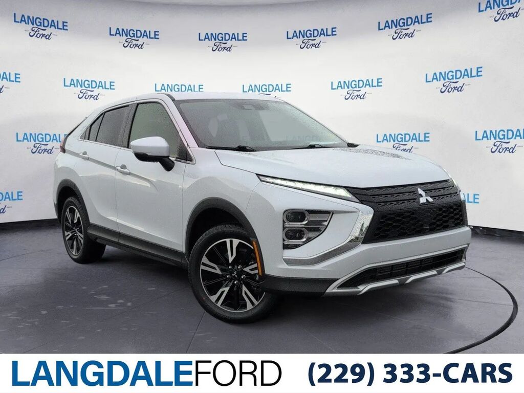 2025 Mitsubishi Eclipse Cross SE — photo 1 of 13