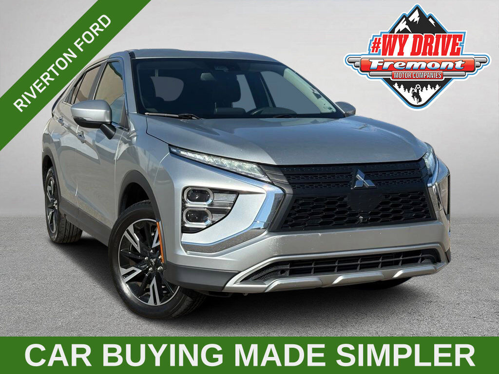 2024 Mitsubishi Eclipse Cross SE — photo 1 of 13