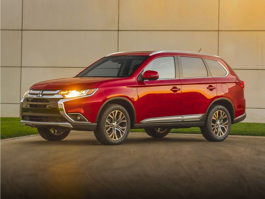 2017 Mitsubishi Outlander ES — photo 1 of 1