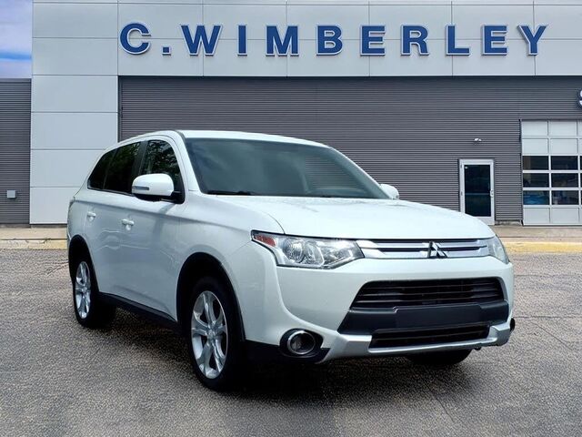 2015 Mitsubishi Outlander SE