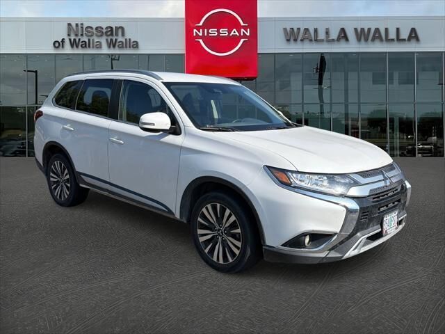 2020 Mitsubishi Outlander SE