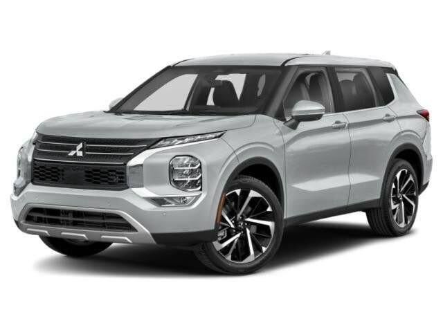2022 Mitsubishi Outlander SE — photo 1 of 11