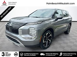 2023 Mitsubishi Outlander SE