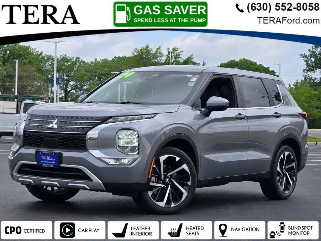 2024 Mitsubishi Outlander SE — photo 1 of 21