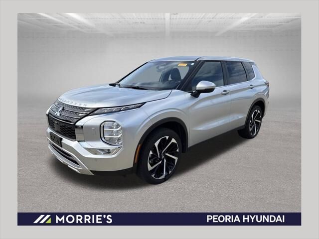 2023 Mitsubishi Outlander SE