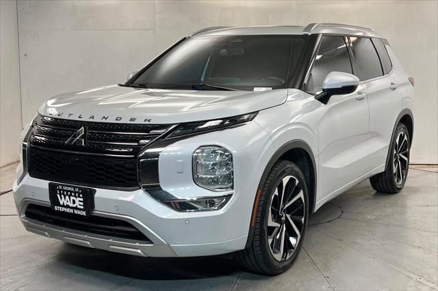 2022 Mitsubishi Outlander SEL
