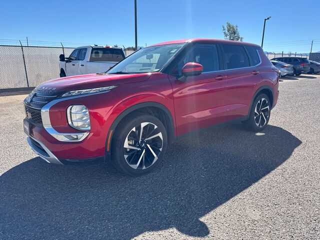 2024 Mitsubishi Outlander SE