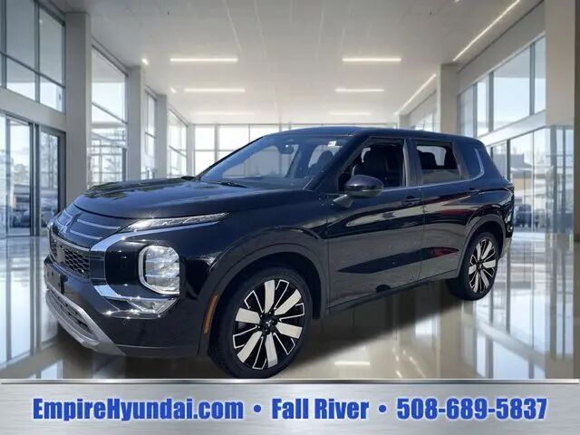 2025 Mitsubishi Outlander SE