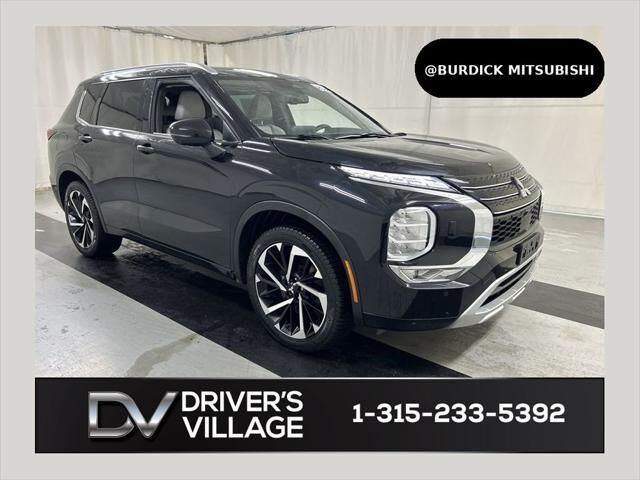 2022 Mitsubishi Outlander SEL