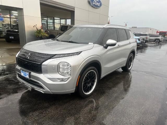2022 Mitsubishi Outlander SEL Special Edition