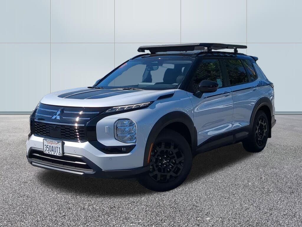 2026 Mitsubishi Outlander Trail Edition — photo 1 of 1