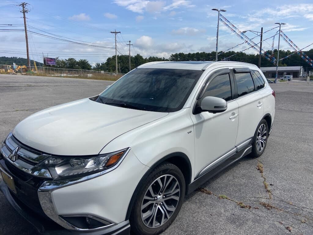 2018 Mitsubishi Outlander GT — photo 1 of 1