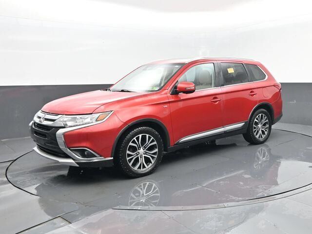 2018 Mitsubishi Outlander GT — photo 1 of 26