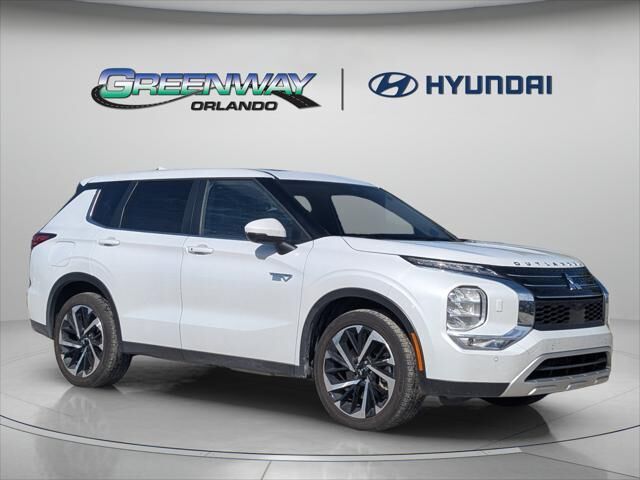 2025 Mitsubishi Outlander PHEV SE