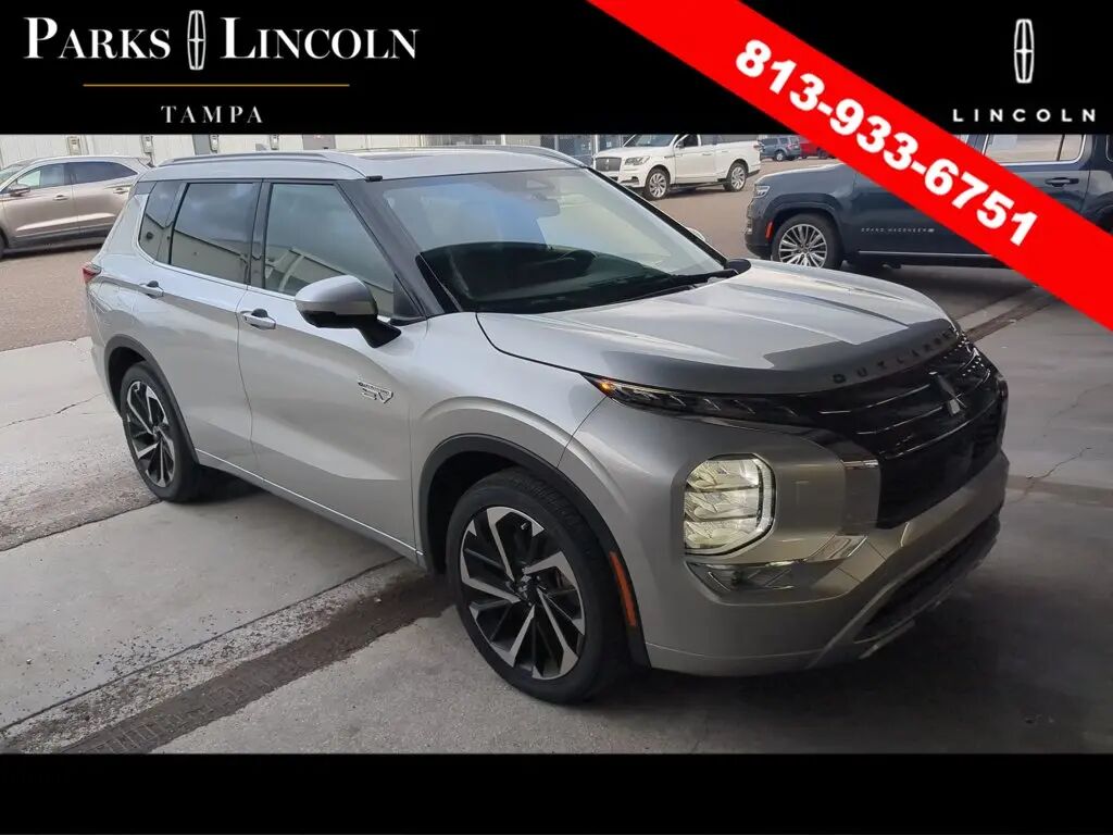 2023 Mitsubishi Outlander PHEV SEL — photo 1 of 13