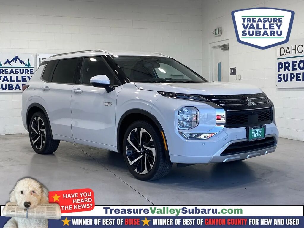 2024 Mitsubishi Outlander PHEV SEL — photo 1 of 13