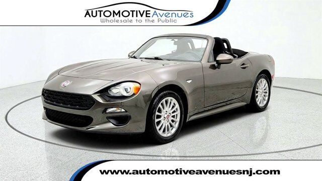 2017 FIAT 124 Spider Classica