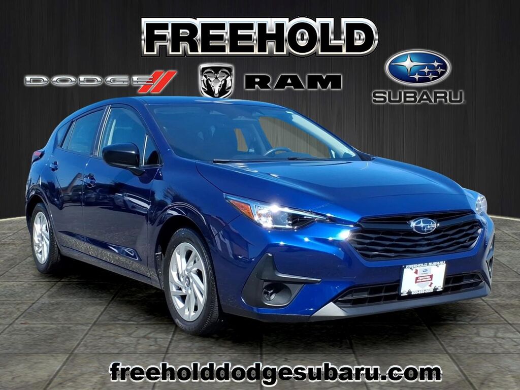 2024 Subaru Impreza Base — photo 1 of 13