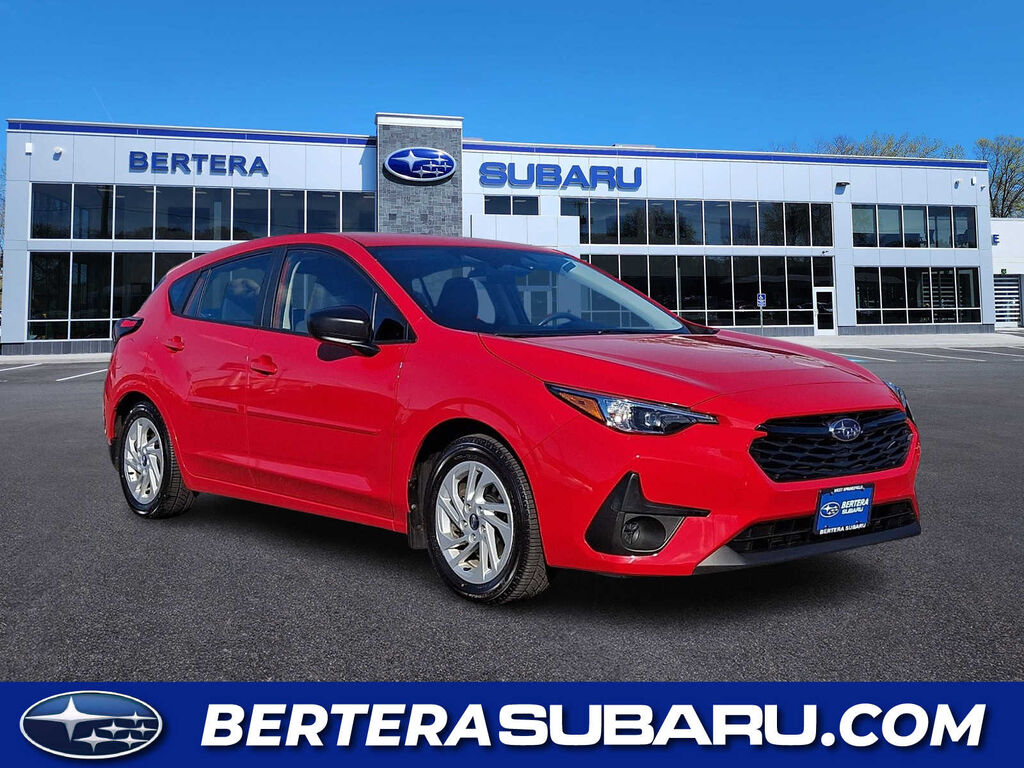 2024 Subaru Impreza — photo 1 of 13