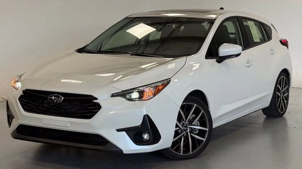 2024 Subaru Impreza Sport — photo 1 of 13