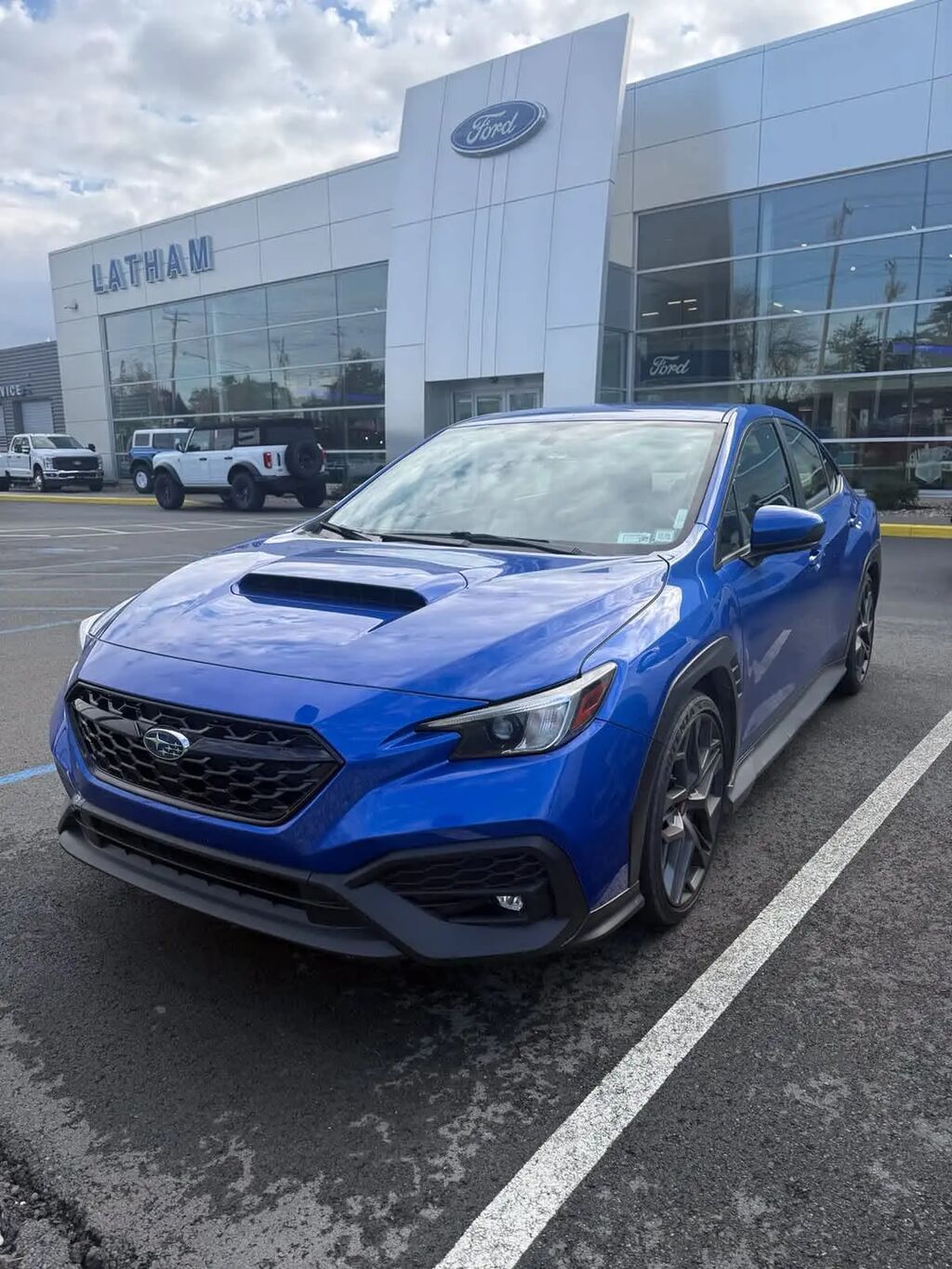 2023 Subaru WRX Premium — photo 1 of 7