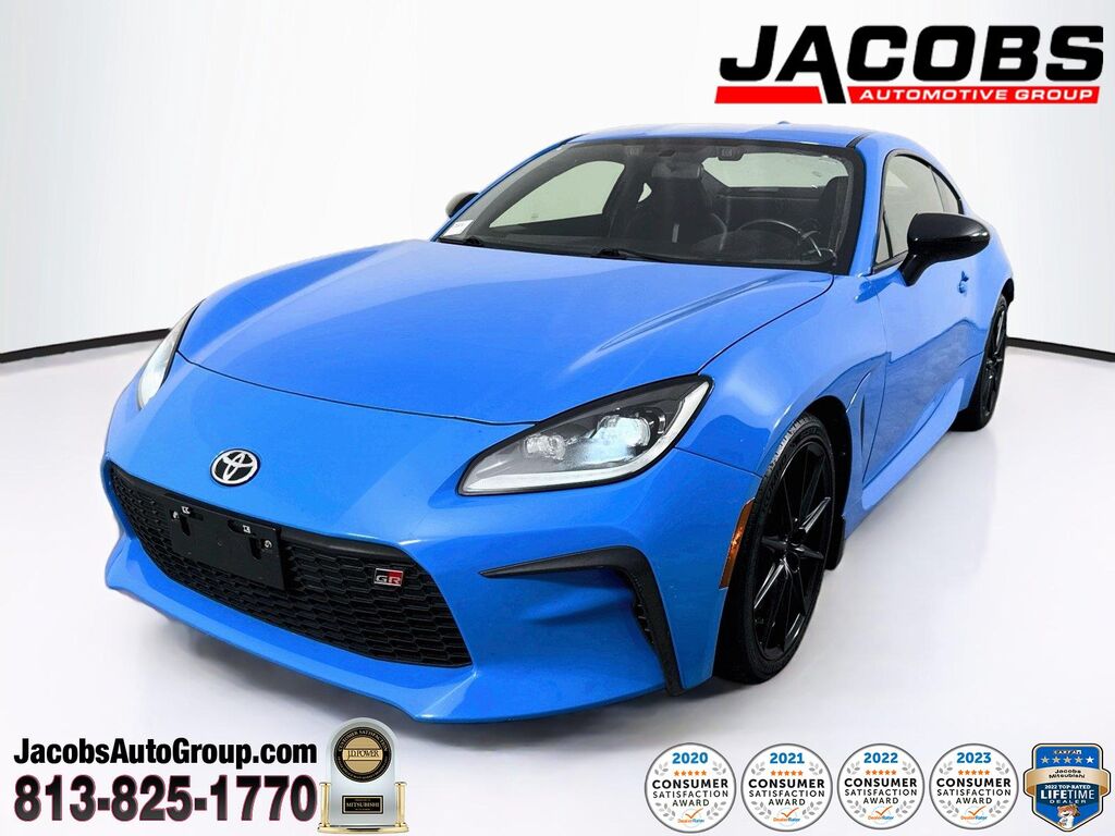 2022 Toyota GR86 Premium — photo 1 of 13