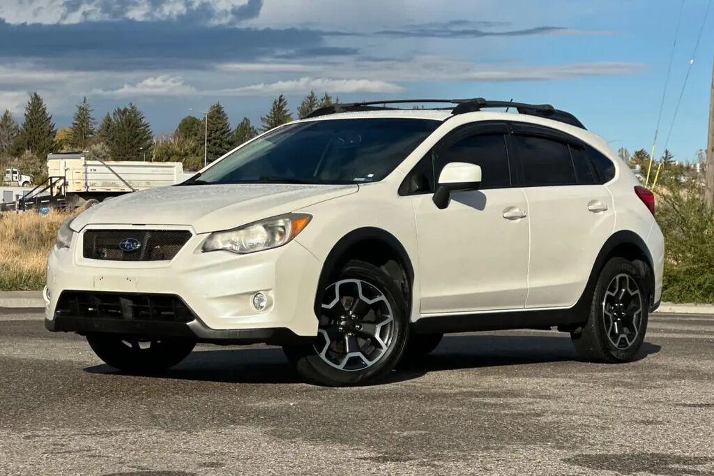 2014 Subaru XV Crosstrek 2.0i Premium — photo 1 of 13