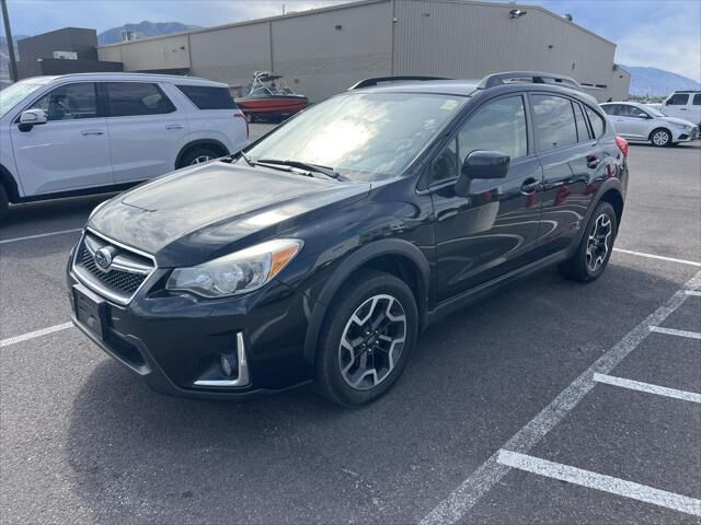 2017 Subaru Crosstrek 2.0i Premium — photo 1 of 5