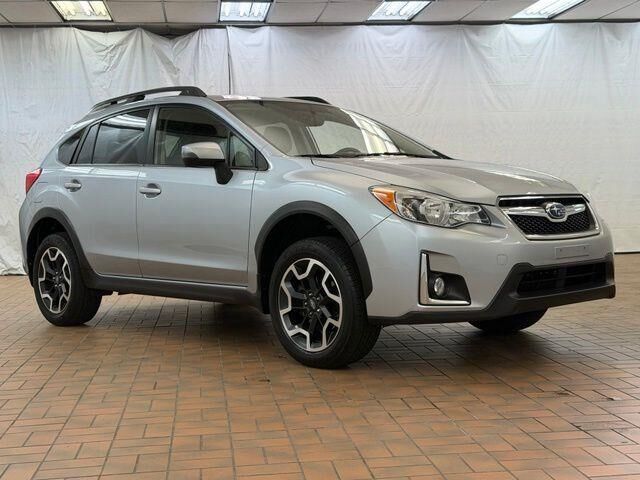 2017 Subaru Crosstrek 2.0i Limited — photo 1 of 13