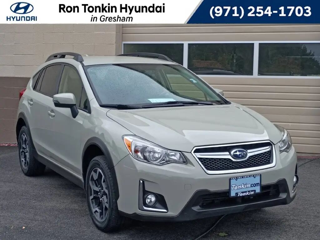 2017 Subaru Crosstrek 2.0i Limited — photo 1 of 13