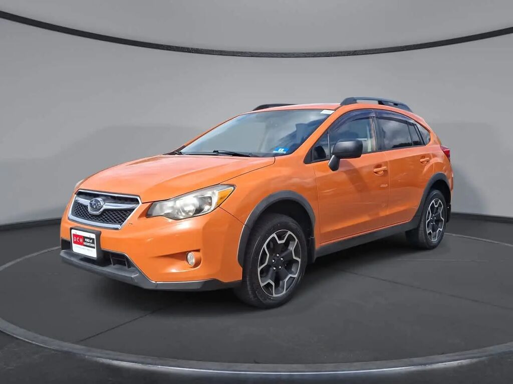 2014 Subaru XV Crosstrek 2.0i Premium — photo 1 of 13