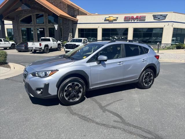 2023 Subaru Crosstrek Premium — photo 1 of 13