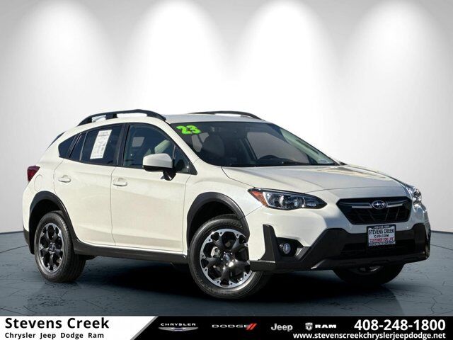 2023 Subaru Crosstrek Premium — photo 1 of 14