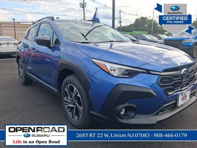2025 Subaru Crosstrek Premium — photo 1 of 13