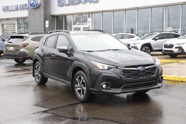 2025 Subaru Crosstrek Premium — photo 1 of 13