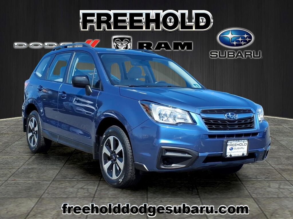 2018 Subaru Forester 2.5i — photo 1 of 4