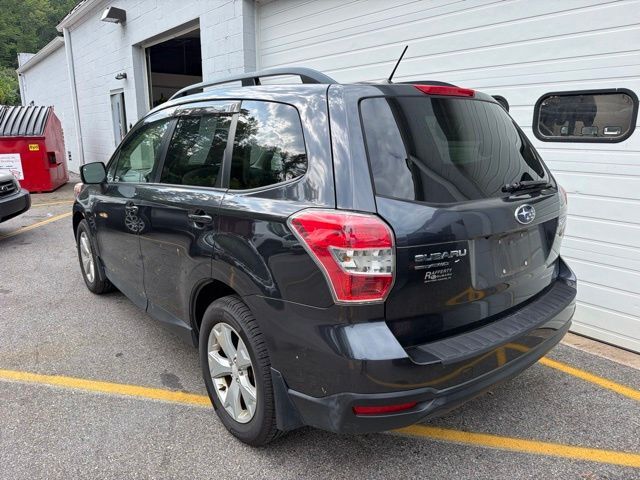 2015 Subaru Forester 2.5i Premium — photo 1 of 4