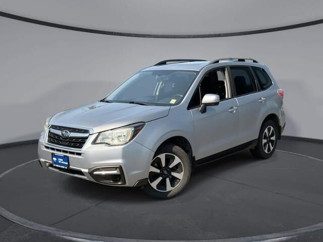 2017 Subaru Forester 2.5i Premium — photo 1 of 16