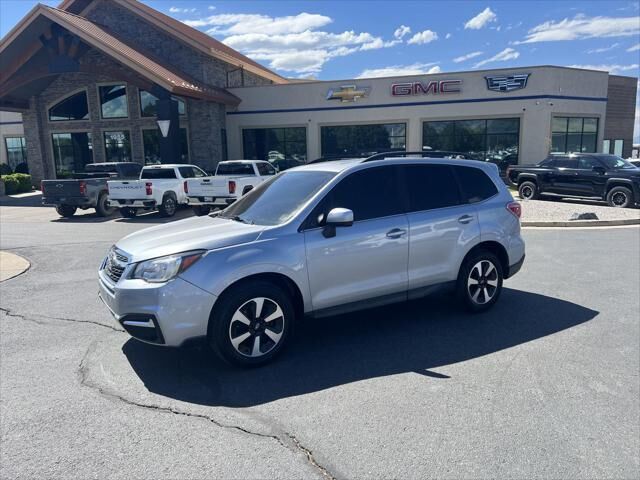 2018 Subaru Forester 2.5i Limited — photo 1 of 13