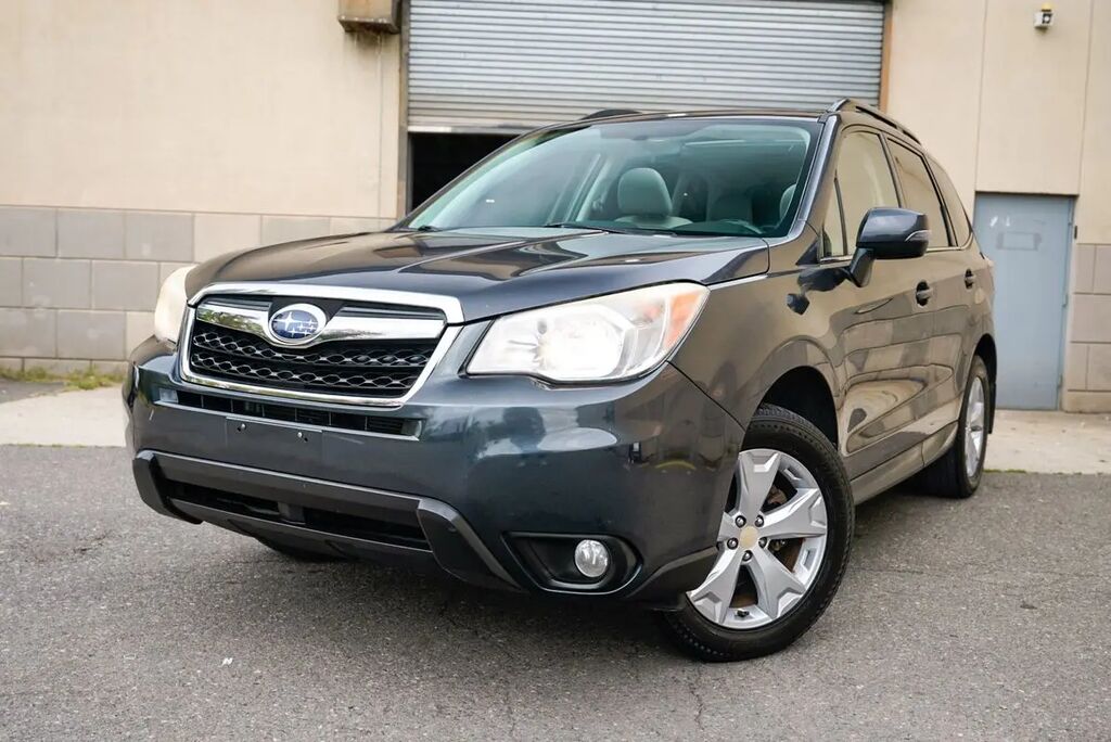 2014 Subaru Forester 2.5i Touring — photo 1 of 13